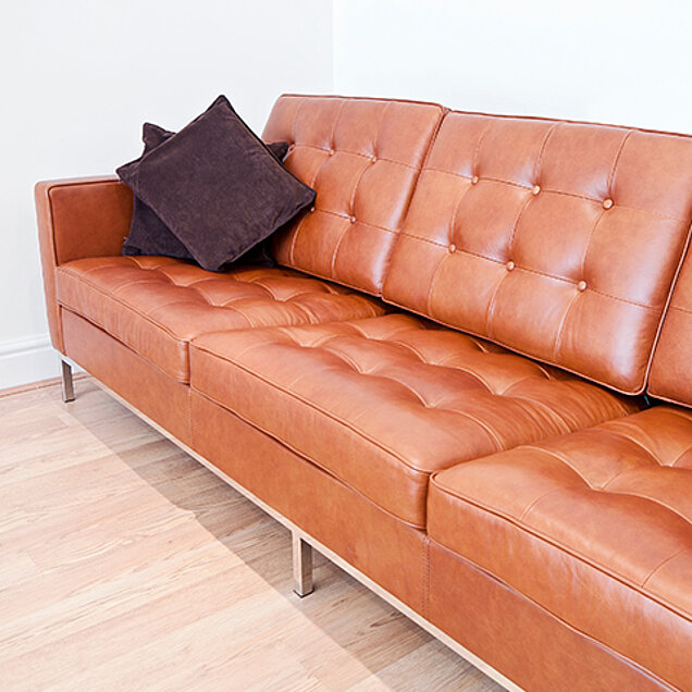 sofa-braun-gross