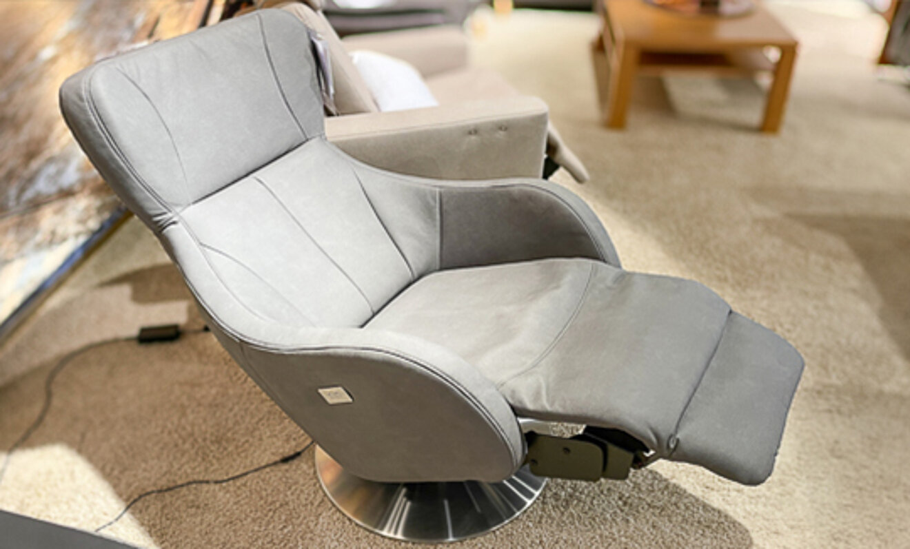 dreh-relaxsessel-mit-motor