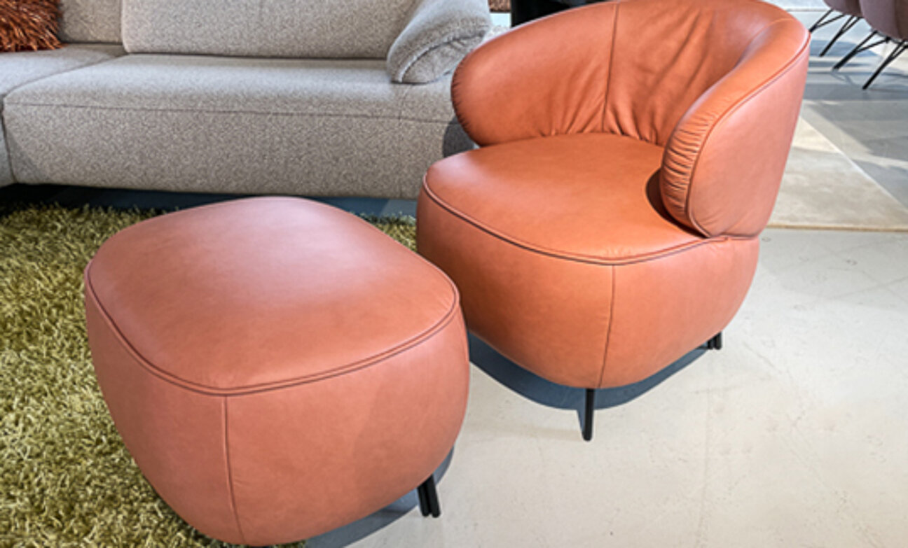 himolla-icons-ledersessel-mit-hocker